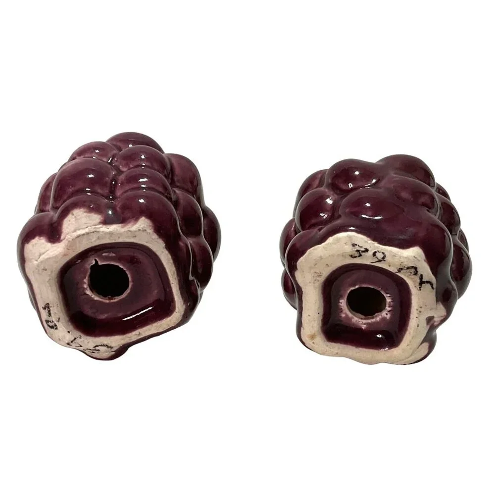 Vtg Grapes Salt & Pepper Shakers Ceramic 3